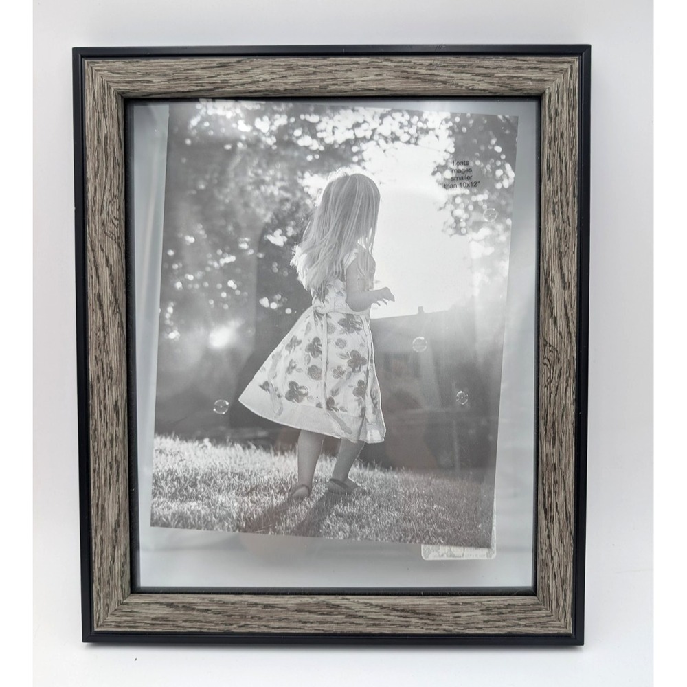 10" x 12" Matted to 5" x 7" Threshold gray